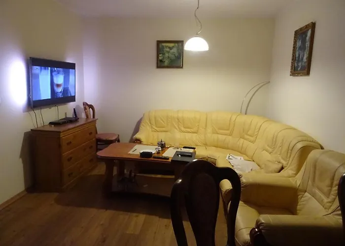 Apartament W Centrum, Garaz I Jakuzzi W Cenie